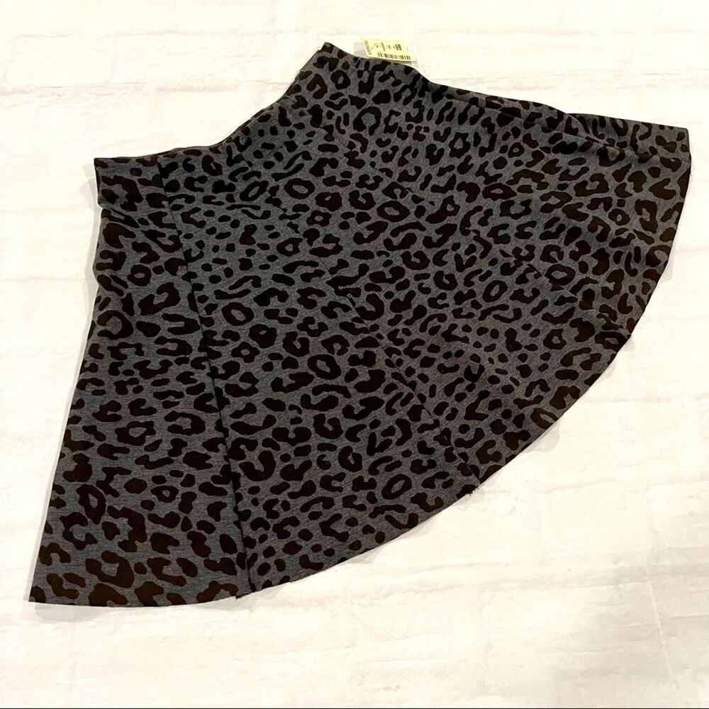 Aeropostale Skirt Small NWT